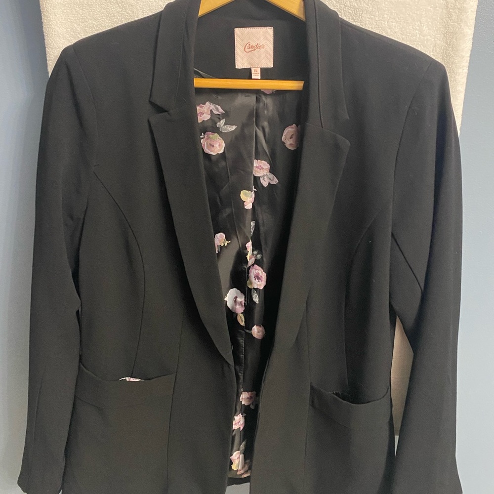 Women’s blazer